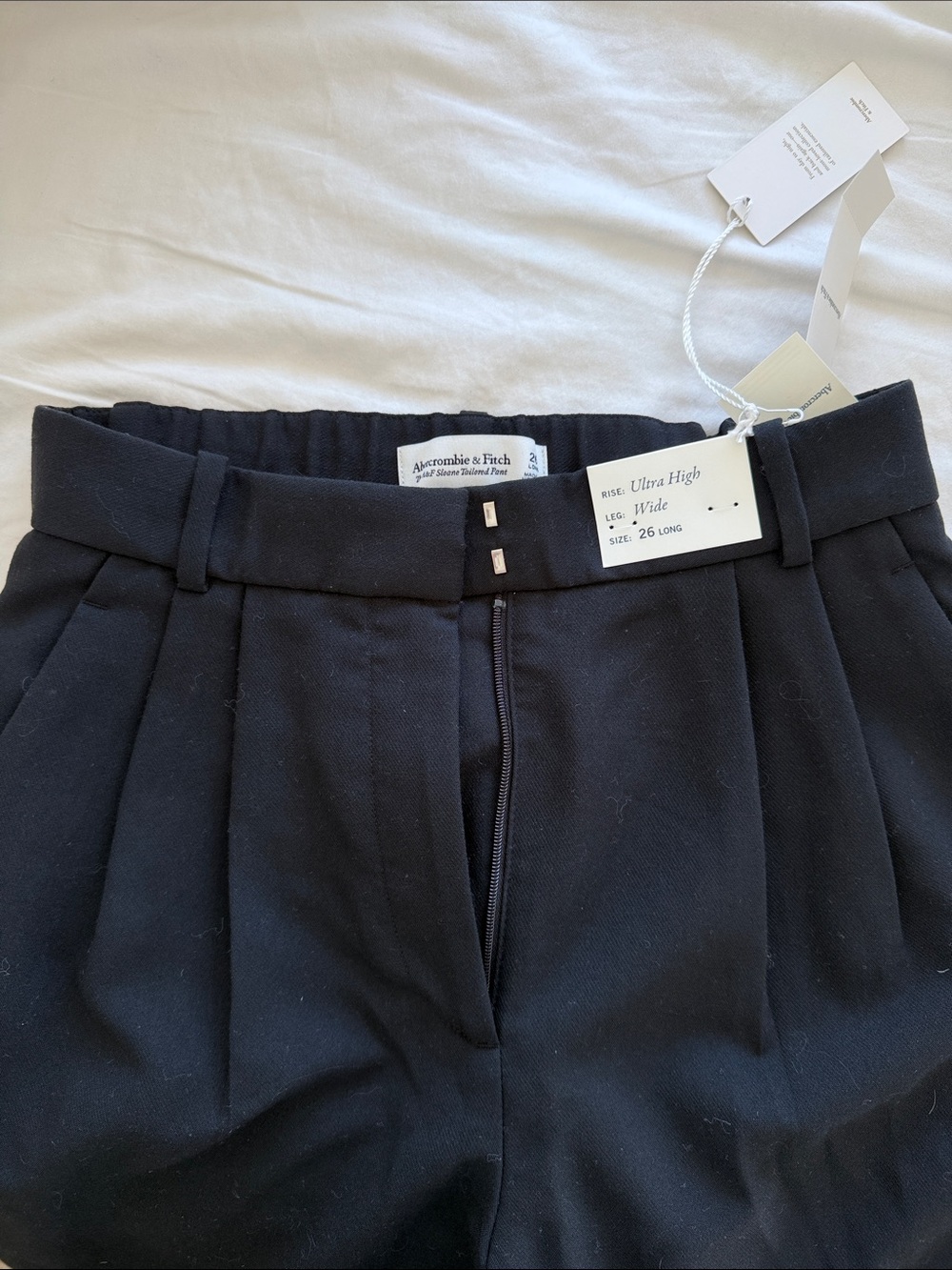 NWT ‼️ A&F Tailored Wide Leg Pants - Picture 5 of 6
